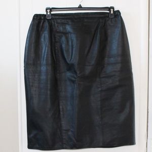 Fairfax & Kent  Genuine Leather Skirt Size 22